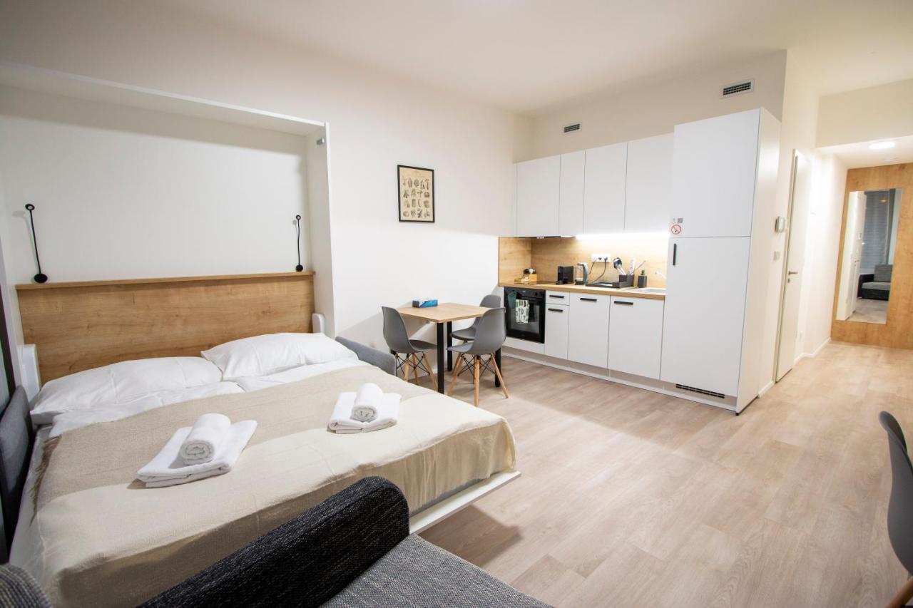 Kora Apartments Andel Prag Eksteriør billede